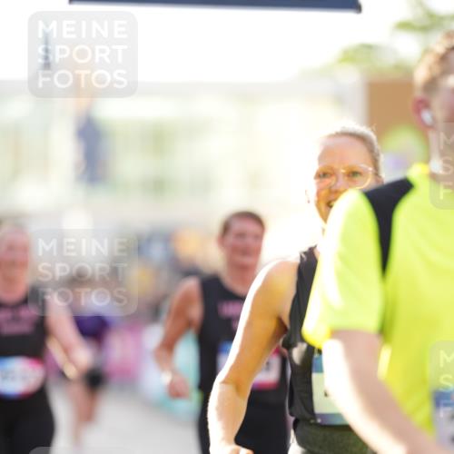 12.06.2026 - Holstenköstenlauf LAZAROV Photography http://msf.ph/oto/9738219 12.06.2026 20:04:42 Laufen 3583, 3975, 4090, 4091, 4547, 4549, 4766 meine-sportfotos.de