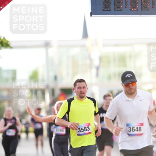 12.06.2026 - Holstenköstenlauf LAZAROV Photography http://msf.ph/oto/9738225 12.06.2026 20:04:39 Laufen 3583, 3975, 4190, 4547, 4549, 4766 meine-sportfotos.de