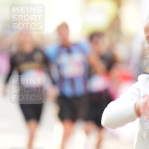 12.06.2026 - Holstenköstenlauf LAZAROV Photography http://msf.ph/oto/9738300 12.06.2026 20:03:31 Laufen 3169, 3252, 4110, 4111, 4112, 4194, 4196, 4691 meine-sportfotos.de