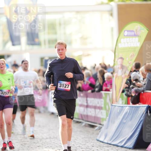 12.06.2026 - Holstenköstenlauf LAZAROV Photography http://msf.ph/oto/9738317 12.06.2026 20:03:16 Laufen 3127, 3162, 3257, 3268, 3439, 3897, 4182 meine-sportfotos.de