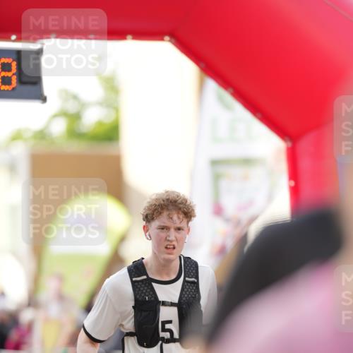 12.06.2026 - Holstenköstenlauf LAZAROV Photography http://msf.ph/oto/9738364 12.06.2026 20:02:27 Laufen 3008, 3009, 3789, 3978, 4426, 4446, 4808 meine-sportfotos.de