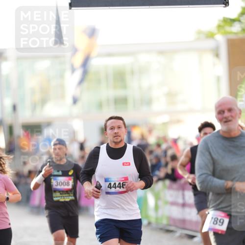 12.06.2026 - Holstenköstenlauf LAZAROV Photography http://msf.ph/oto/9738373 12.06.2026 20:02:21 Laufen 3008, 3009, 3041, 3789, 4426, 4446, 4523, 4731, 4808 meine-sportfotos.de