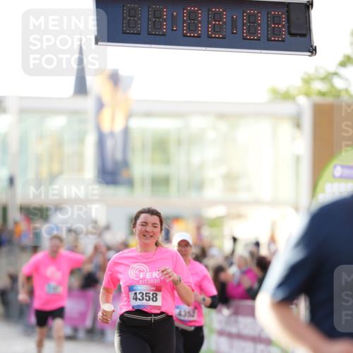 12.06.2026 - Holstenköstenlauf LAZAROV Photography http://msf.ph/oto/9738398 12.06.2026 20:02:02 Laufen 3166, 3167, 3485, 3766, 3950, 4352, 4357, 4358, 4361, 4362 meine-sportfotos.de