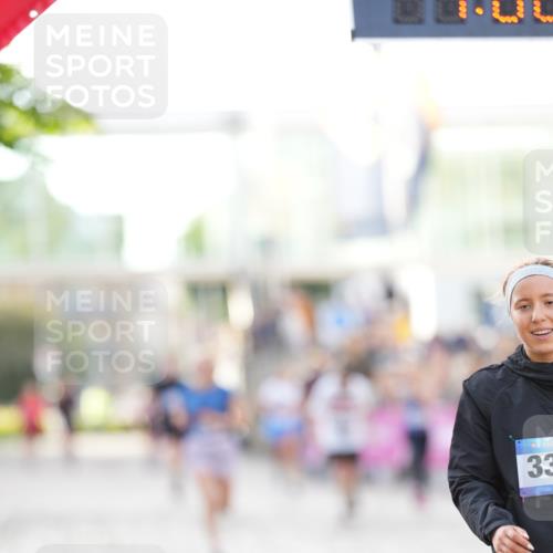 12.06.2026 - Holstenköstenlauf LAZAROV Photography http://msf.ph/oto/9738525 12.06.2026 19:59:59 Laufen 3393, 3835, 4565, 4824 meine-sportfotos.de