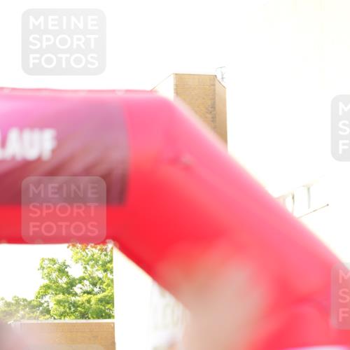 12.06.2026 - Holstenköstenlauf LAZAROV Photography http://msf.ph/oto/9738554 12.06.2026 19:59:35 Laufen 3065, 3230, 3231, 3749, 4180, 4682 meine-sportfotos.de