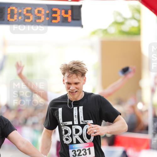 12.06.2026 - Holstenköstenlauf LAZAROV Photography http://msf.ph/oto/9738556 12.06.2026 19:59:33 Laufen 3230, 3231, 3749, 4180, 4587 meine-sportfotos.de