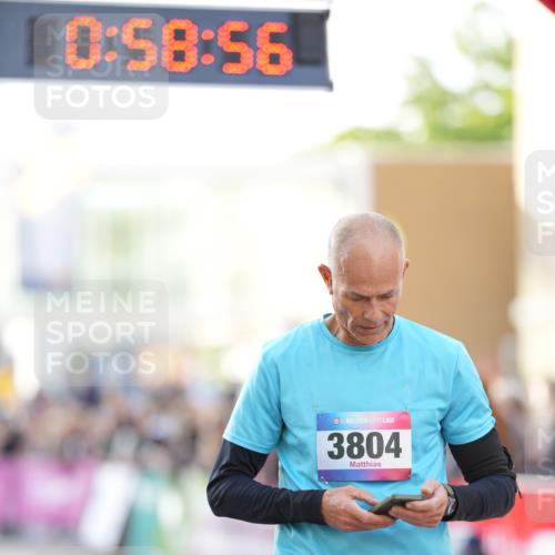 12.06.2026 - Holstenköstenlauf LAZAROV Photography http://msf.ph/oto/9738596 12.06.2026 19:58:55 Laufen 3029, 3069, 3768, 3769, 3804, 4127 meine-sportfotos.de