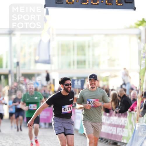 12.06.2026 - Holstenköstenlauf LAZAROV Photography http://msf.ph/oto/9738637 12.06.2026 19:58:21 Laufen 3180, 3887, 4130, 4577 meine-sportfotos.de