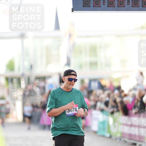 12.06.2026 - Holstenköstenlauf LAZAROV Photography http://msf.ph/oto/9738649 12.06.2026 19:58:08 Laufen 3078, 4363, 4578, 4755 meine-sportfotos.de