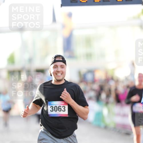 12.06.2026 - Holstenköstenlauf LAZAROV Photography http://msf.ph/oto/9738672 12.06.2026 19:57:51 Laufen 3063, 3104, 3411, 3417, 3753, 4855, 4856 meine-sportfotos.de