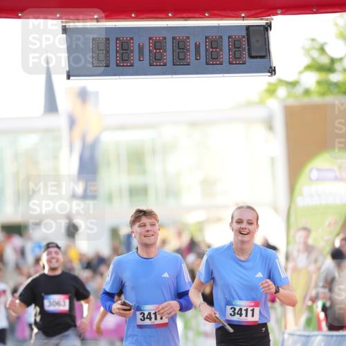 12.06.2026 - Holstenköstenlauf LAZAROV Photography http://msf.ph/oto/9738675 12.06.2026 19:57:49 Laufen 3063, 3104, 3170, 3411, 3417, 3753 meine-sportfotos.de