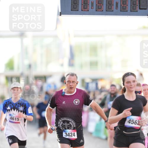 12.06.2026 - Holstenköstenlauf LAZAROV Photography http://msf.ph/oto/9738685 12.06.2026 19:57:40 Laufen 3170, 3423, 3424, 3511, 3760, 4275, 4372, 4562, 4615 meine-sportfotos.de