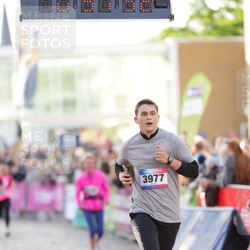 12.06.2026 - Holstenköstenlauf LAZAROV Photography http://msf.ph/oto/9738696 12.06.2026 19:57:31 Laufen 3194, 3760, 3977, 3979, 3991, 4377 meine-sportfotos.de