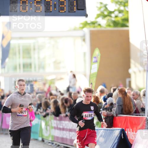 12.06.2026 - Holstenköstenlauf LAZAROV Photography http://msf.ph/oto/9738698 12.06.2026 19:57:30 Laufen 3194, 3784, 3977, 3979, 3991, 4377, 4566 meine-sportfotos.de