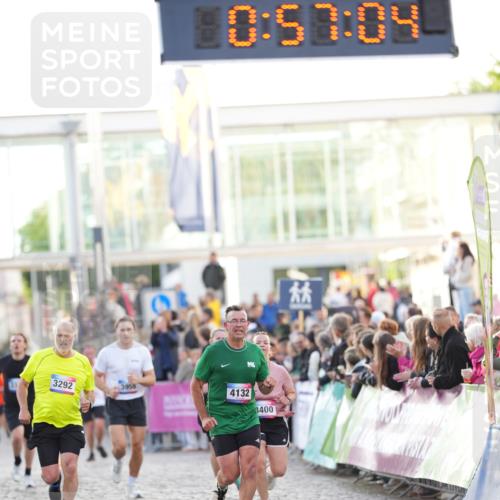 12.06.2026 - Holstenköstenlauf LAZAROV Photography http://msf.ph/oto/9738729 12.06.2026 19:57:03 Laufen 3133, 3292, 3400, 4132, 4891 meine-sportfotos.de