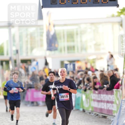 12.06.2026 - Holstenköstenlauf LAZAROV Photography http://msf.ph/oto/9738745 12.06.2026 19:56:47 Laufen 3061, 3355, 3383, 3384, 3561, 3919, 4554 meine-sportfotos.de