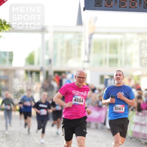 12.06.2026 - Holstenköstenlauf LAZAROV Photography http://msf.ph/oto/9738749 12.06.2026 19:56:44 Laufen 3061, 3561, 3919, 4554 meine-sportfotos.de