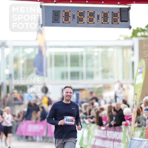 12.06.2026 - Holstenköstenlauf LAZAROV Photography http://msf.ph/oto/9738787 12.06.2026 19:56:02 Laufen 3681, 3703, 4606, 4926 meine-sportfotos.de