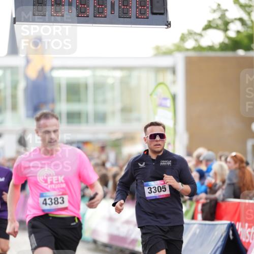 12.06.2026 - Holstenköstenlauf LAZAROV Photography http://msf.ph/oto/9738797 12.06.2026 19:55:47 Laufen 3227, 3305, 3543, 4224, 4383, 4400 meine-sportfotos.de