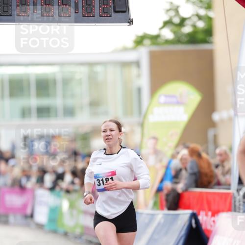 12.06.2026 - Holstenköstenlauf LAZAROV Photography http://msf.ph/oto/9738850 12.06.2026 19:55:01 Laufen 3164, 3181, 3569 meine-sportfotos.de