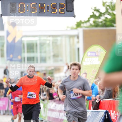 12.06.2026 - Holstenköstenlauf LAZAROV Photography http://msf.ph/oto/9738862 12.06.2026 19:54:51 Laufen 3053, 3102, 3537, 3569, 4144, 4145, 4551, 4820 meine-sportfotos.de