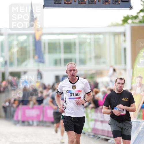 12.06.2026 - Holstenköstenlauf LAZAROV Photography http://msf.ph/oto/9738883 12.06.2026 19:54:33 Laufen 3023, 3150, 3174, 3212, 3618, 3730, 4431 meine-sportfotos.de