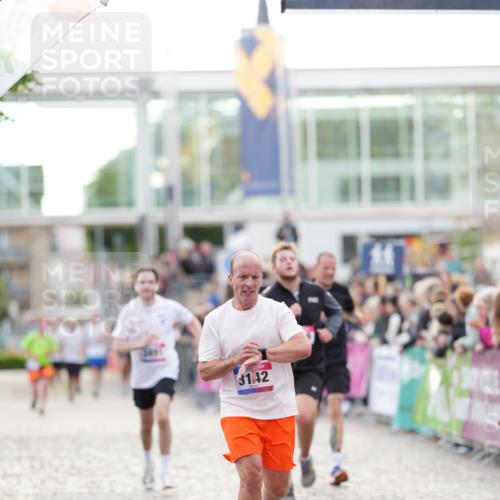 12.06.2026 - Holstenköstenlauf LAZAROV Photography http://msf.ph/oto/9738896 12.06.2026 19:54:18 Laufen 3142, 3187, 3249, 3810, 3891, 4258, 4593, 4812, 4840 meine-sportfotos.de