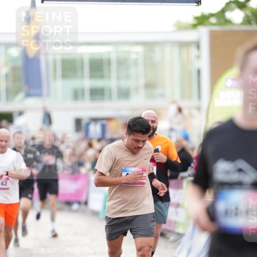 12.06.2026 - Holstenköstenlauf LAZAROV Photography http://msf.ph/oto/9738897 12.06.2026 19:54:18 Laufen 3142, 3187, 3249, 3810, 3891, 4258, 4593, 4812, 4840 meine-sportfotos.de
