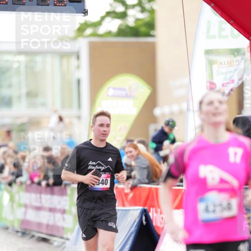 12.06.2026 - Holstenköstenlauf LAZAROV Photography http://msf.ph/oto/9738900 12.06.2026 19:54:15 Laufen 3142, 3187, 4258, 4593, 4812, 4840 meine-sportfotos.de