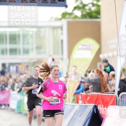 12.06.2026 - Holstenköstenlauf LAZAROV Photography http://msf.ph/oto/9738903 12.06.2026 19:54:14 Laufen 3187, 4258, 4812, 4840 meine-sportfotos.de