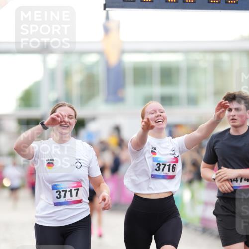 12.06.2026 - Holstenköstenlauf LAZAROV Photography http://msf.ph/oto/9738921 12.06.2026 19:53:54 Laufen 3084, 3342, 3474, 3670, 3716, 3717, 3976, 4197, 4721, 4829 meine-sportfotos.de