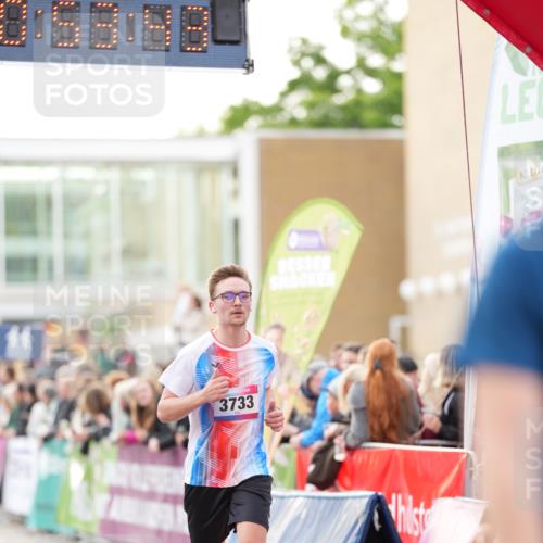 12.06.2026 - Holstenköstenlauf LAZAROV Photography http://msf.ph/oto/9738936 12.06.2026 19:53:43 Laufen 3117, 3147, 3733, 3755, 3834, 3973, 4869 meine-sportfotos.de