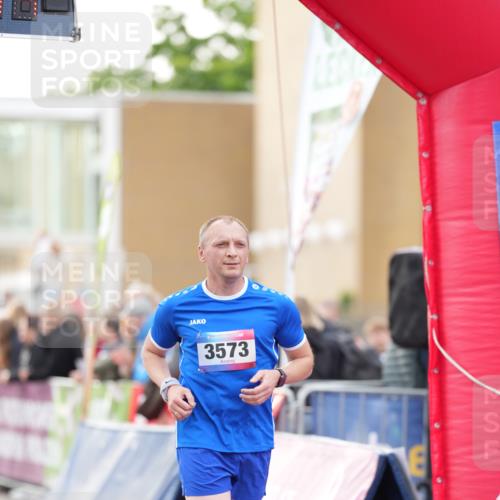 12.06.2026 - Holstenköstenlauf LAZAROV Photography http://msf.ph/oto/9738976 12.06.2026 19:53:13 Laufen 3095, 3215, 3573, 3827, 4178, 4187, 4411, 4865 meine-sportfotos.de