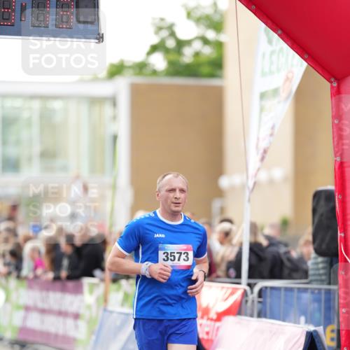 12.06.2026 - Holstenköstenlauf LAZAROV Photography http://msf.ph/oto/9738977 12.06.2026 19:53:13 Laufen 3095, 3215, 3573, 3827, 4178, 4187, 4411, 4865 meine-sportfotos.de