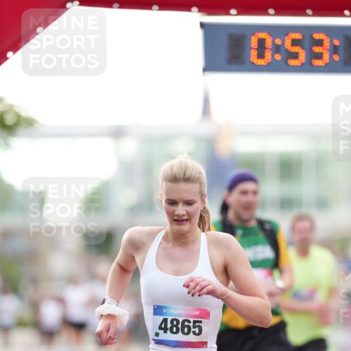 12.06.2026 - Holstenköstenlauf LAZAROV Photography http://msf.ph/oto/9738979 12.06.2026 19:53:09 Laufen 3095, 3215, 3449, 3573, 3827, 4865 meine-sportfotos.de