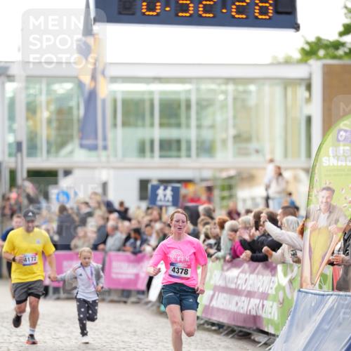 12.06.2026 - Holstenköstenlauf LAZAROV Photography http://msf.ph/oto/9739031 12.06.2026 19:52:28 Laufen 3021, 4172, 4378 meine-sportfotos.de