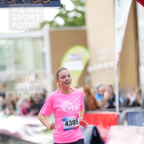 12.06.2026 - Holstenköstenlauf LAZAROV Photography http://msf.ph/oto/9739057 12.06.2026 19:51:58 Laufen 3849, 4385, 4794 meine-sportfotos.de
