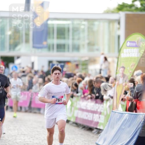 12.06.2026 - Holstenköstenlauf LAZAROV Photography http://msf.ph/oto/9739095 12.06.2026 19:51:21 Laufen 3429, 3518, 3723, 4499, 4761, 4923 meine-sportfotos.de