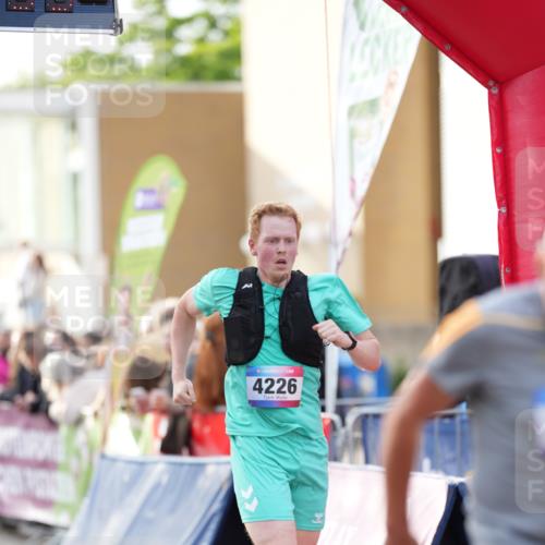12.06.2026 - Holstenköstenlauf LAZAROV Photography http://msf.ph/oto/9739132 12.06.2026 19:50:38 Laufen 3416, 3430, 4226, 4518, 4685, 4798 meine-sportfotos.de