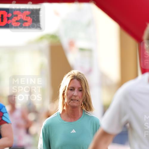 12.06.2026 - Holstenköstenlauf LAZAROV Photography http://msf.ph/oto/9739146 12.06.2026 19:50:24 Laufen 3027, 3112, 3524, 3946, 3949, 4248, 4418, 4437, 4719, 4879 meine-sportfotos.de