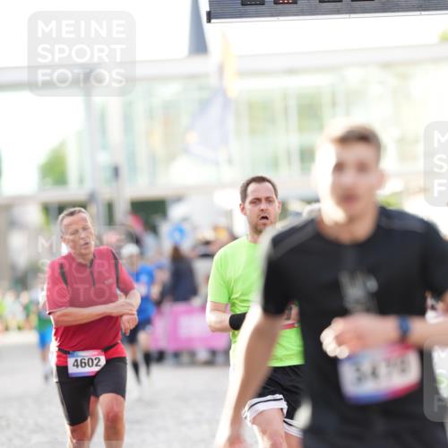 12.06.2026 - Holstenköstenlauf LAZAROV Photography http://msf.ph/oto/9739174 12.06.2026 19:49:57 Laufen 3151, 3343, 3470, 3525, 3754, 4514, 4536, 4576, 4602, 4628 meine-sportfotos.de
