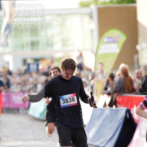 12.06.2026 - Holstenköstenlauf LAZAROV Photography http://msf.ph/oto/9739184 12.06.2026 19:49:50 Laufen 3754, 3838, 3888, 4514, 4536, 4661 meine-sportfotos.de
