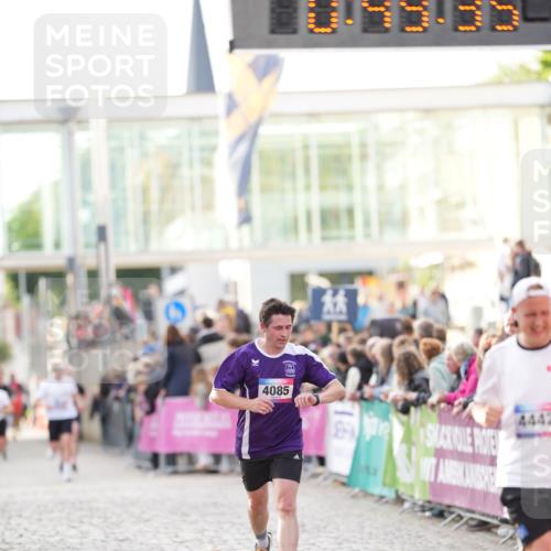12.06.2026 - Holstenköstenlauf LAZAROV Photography http://msf.ph/oto/9739199 12.06.2026 19:49:34 Laufen 3255, 3610, 4085, 4191, 4442 meine-sportfotos.de