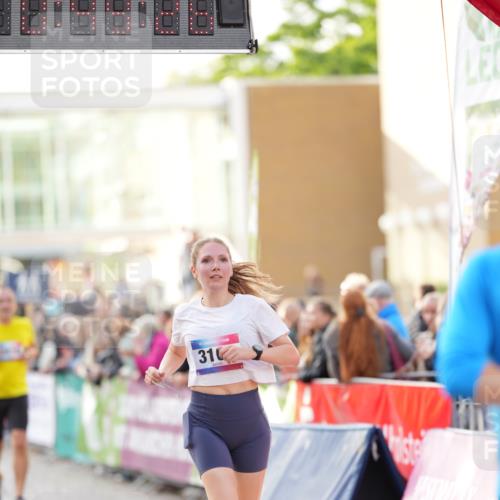 12.06.2026 - Holstenköstenlauf LAZAROV Photography http://msf.ph/oto/9739213 12.06.2026 19:49:25 Laufen 3101, 3567, 3610, 3866 meine-sportfotos.de