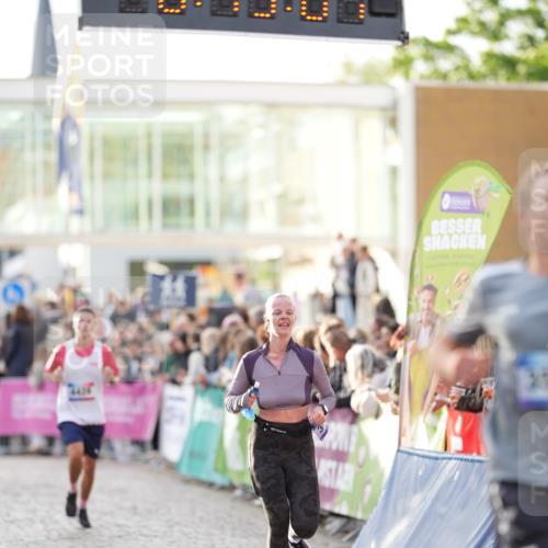 12.06.2026 - Holstenköstenlauf LAZAROV Photography http://msf.ph/oto/9739241 12.06.2026 19:49:00 Laufen 3071, 3310, 3531, 3860, 4428, 4461, 4498 meine-sportfotos.de