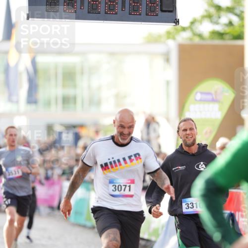 12.06.2026 - Holstenköstenlauf LAZAROV Photography http://msf.ph/oto/9739244 12.06.2026 19:48:58 Laufen 3051, 3071, 3310, 3531, 3860, 4124, 4461, 4498 meine-sportfotos.de