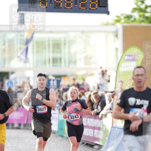12.06.2026 - Holstenköstenlauf LAZAROV Photography http://msf.ph/oto/9739289 12.06.2026 19:48:27 Laufen 3126, 3208, 3243, 3307, 3627, 3875, 4161, 4516, 4669, 4695 meine-sportfotos.de