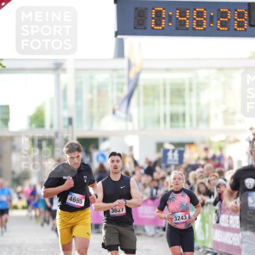 12.06.2026 - Holstenköstenlauf LAZAROV Photography http://msf.ph/oto/9739290 12.06.2026 19:48:27 Laufen 3126, 3208, 3243, 3307, 3627, 3875, 4161, 4516, 4669, 4695 meine-sportfotos.de