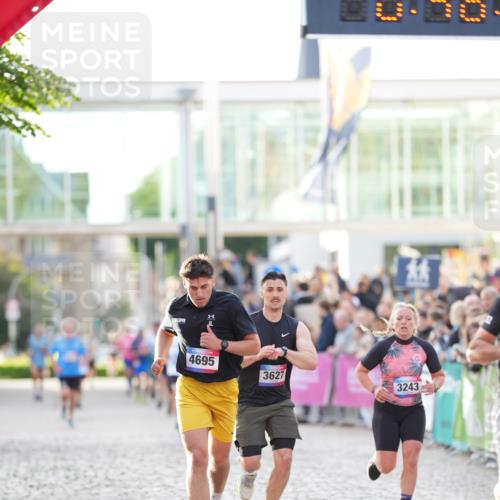 12.06.2026 - Holstenköstenlauf LAZAROV Photography http://msf.ph/oto/9739291 12.06.2026 19:48:26 Laufen 3126, 3208, 3243, 3307, 3627, 3875, 4161, 4516, 4669, 4695 meine-sportfotos.de