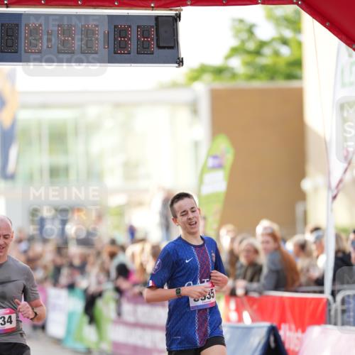 12.06.2026 - Holstenköstenlauf LAZAROV Photography http://msf.ph/oto/9739342 12.06.2026 19:47:33 Laufen 3889, 3934, 3935, 4176, 4527, 4732 meine-sportfotos.de